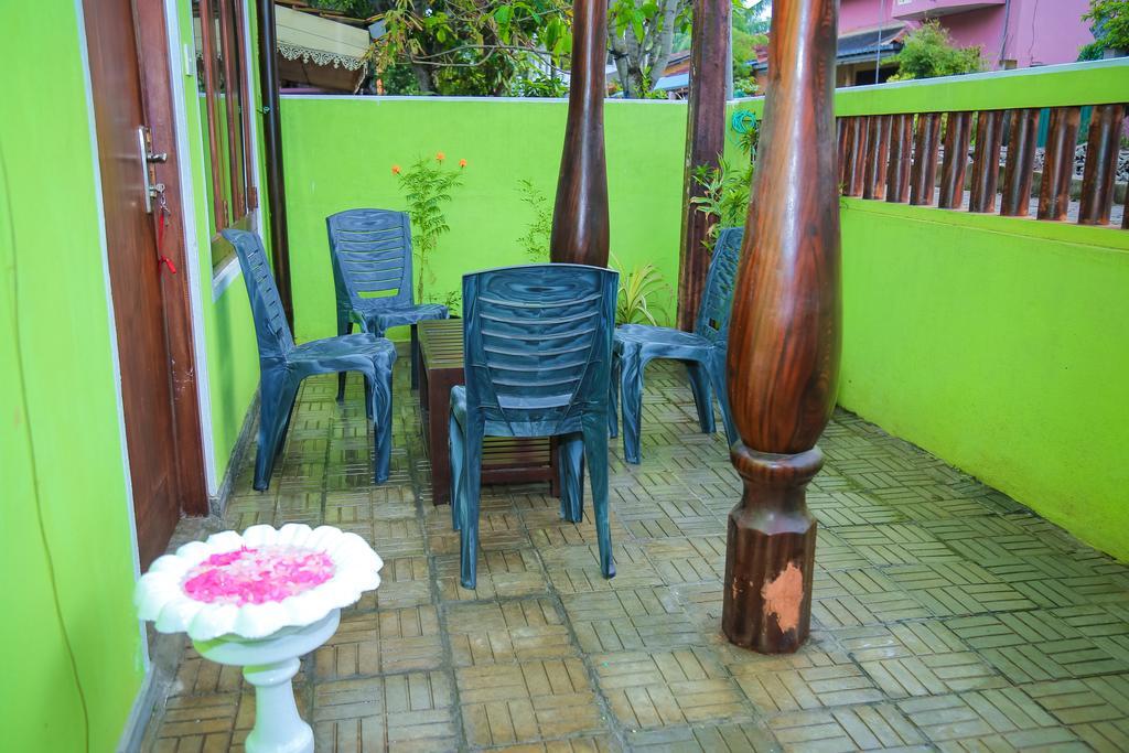 Green Villa Ravi Hikkaduwa Exterior photo